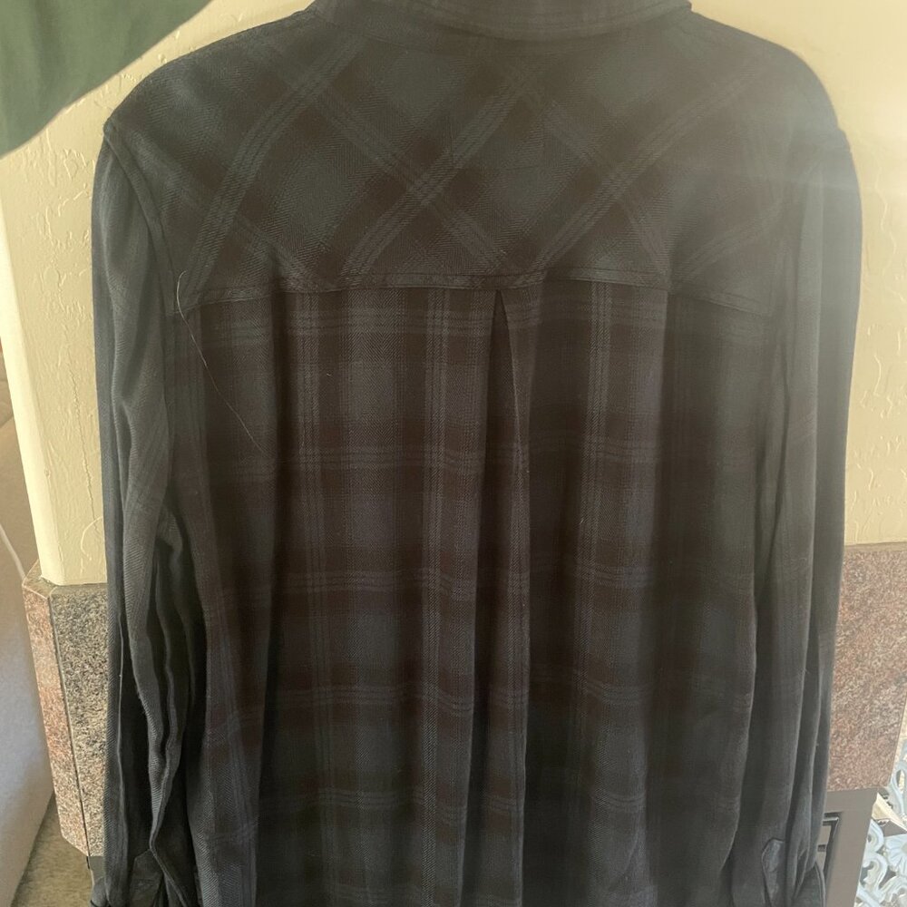 Womens Rails Flannel Button Down Top Size M. - image 3
